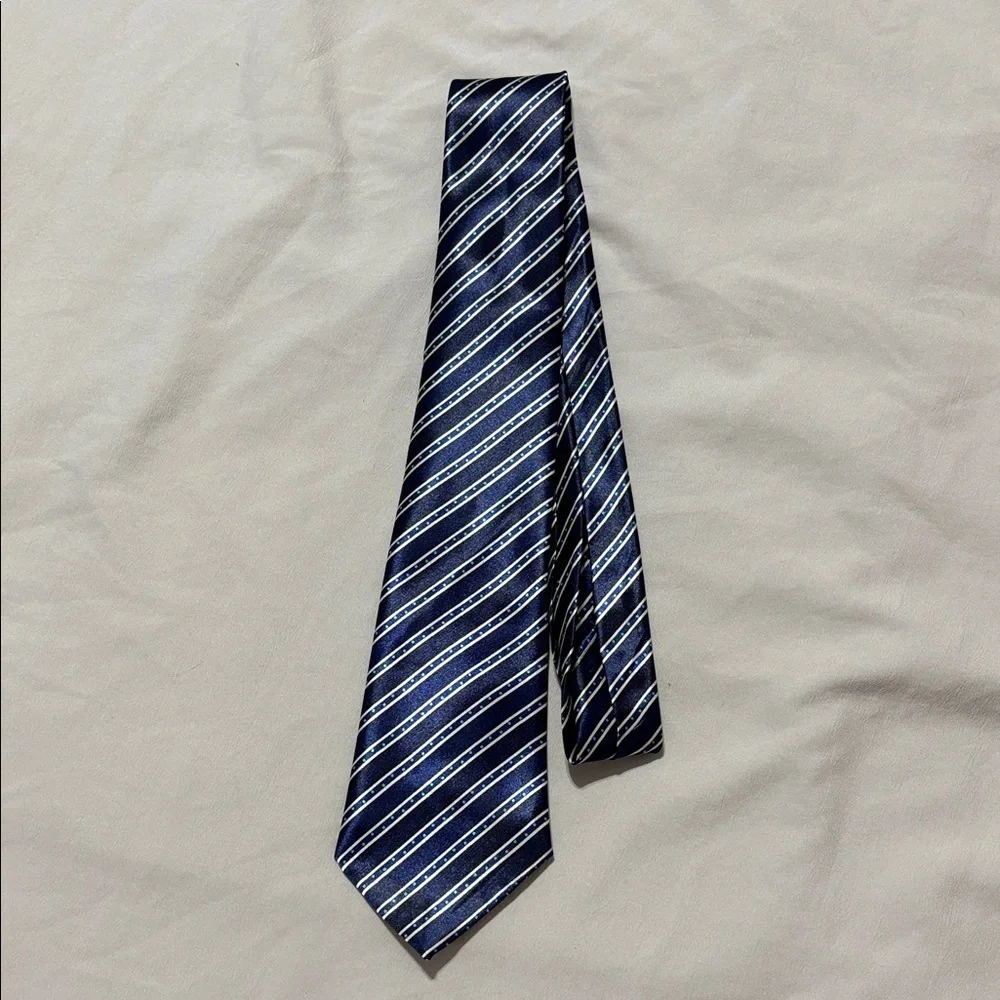 Elegant Striped Navy Tie